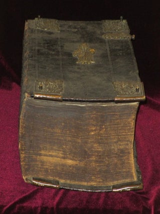 Biblia Mit Der Ausslegung. Das Ist: Die Gantze Heilige Schrift, Altes Und Neues Testaments, D. Martini Lutheri. Mit Einer Kurzen / Jedoch Grundlichen Erklarung Dess Textes, D. Lucae Ofiandri, Senioris......Bible in German (1711)