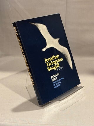 Item #10050 Jonathan Livingston Seagull. Richard Bach